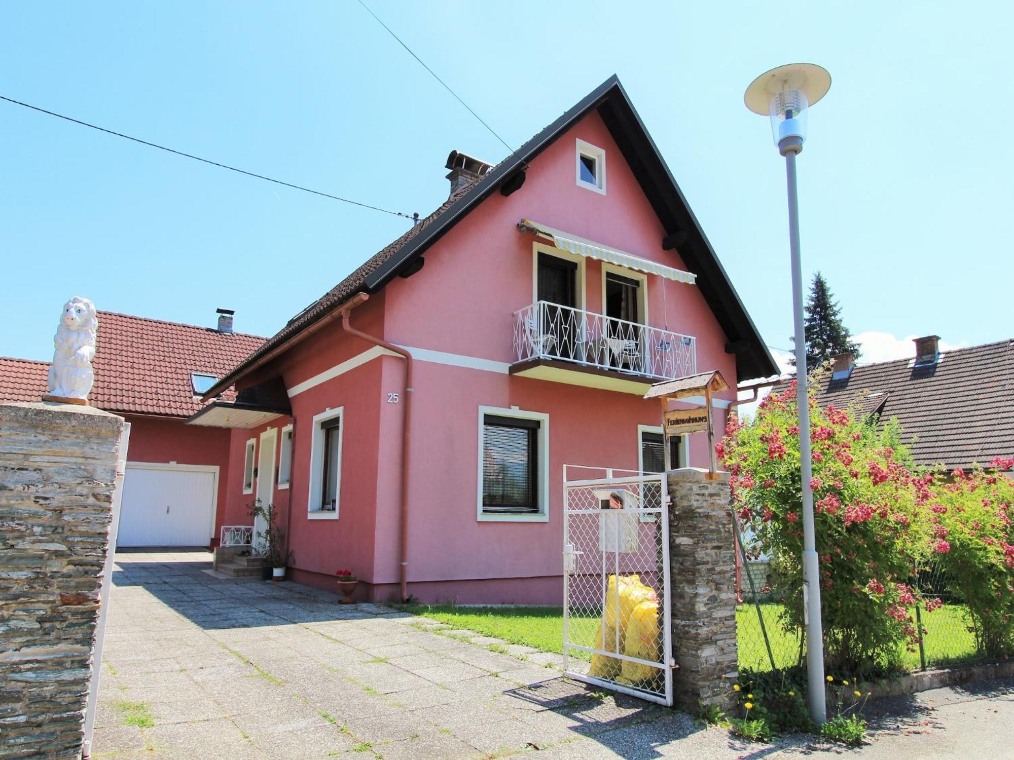 Modern Apartment With Garden Near The Petzen Ski Area In Eberndorf Carinthia Esterno foto